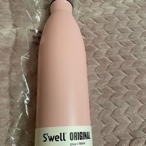 S’well Cold/Hot Thermas 25 oz. Peony